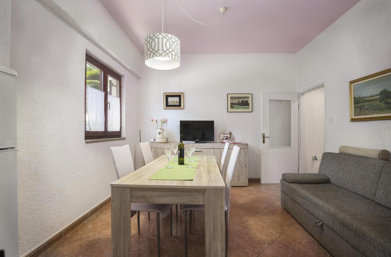 Karmelo Davorka Apartma Rovinj