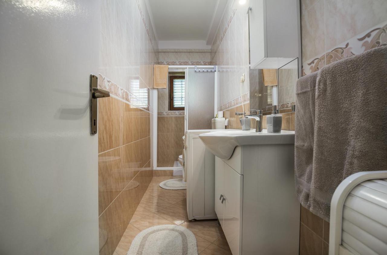 Apartma Karmelo Davorka